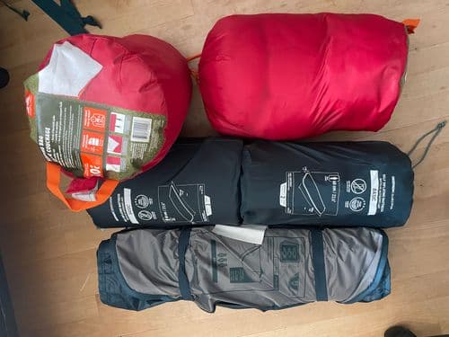 Camping gear - image 1