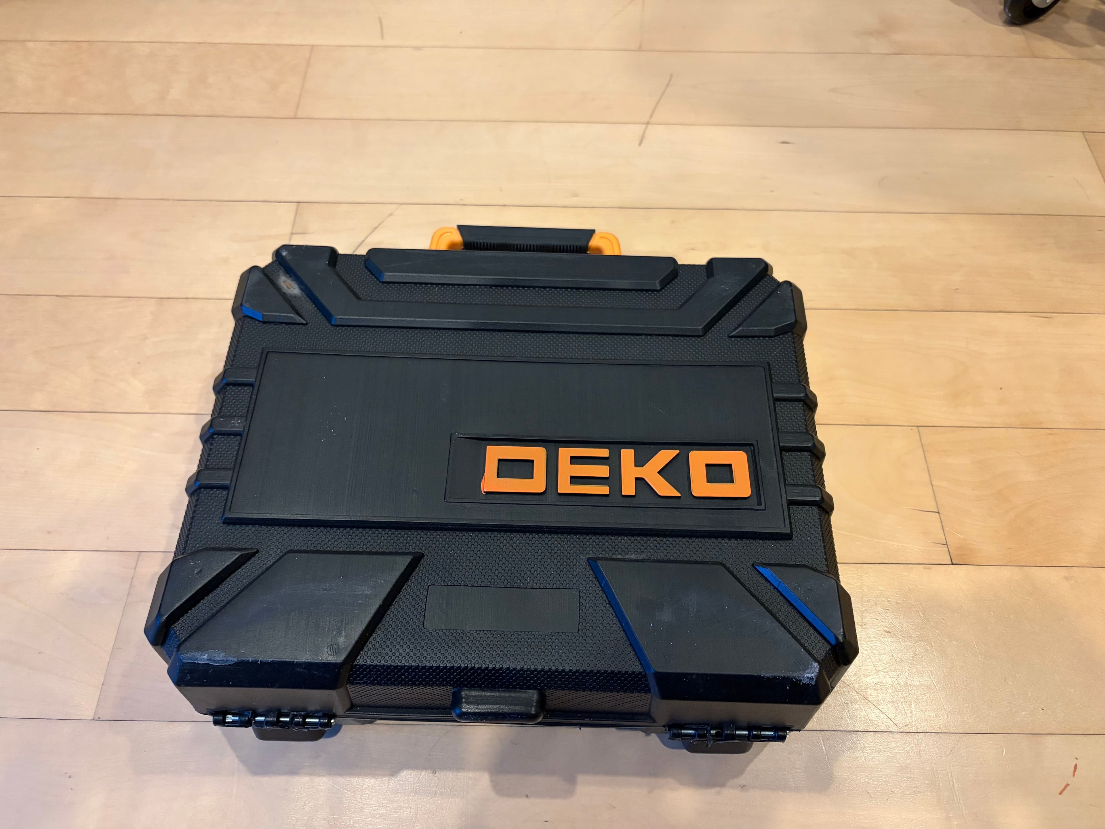 Boite a outils et perceuse